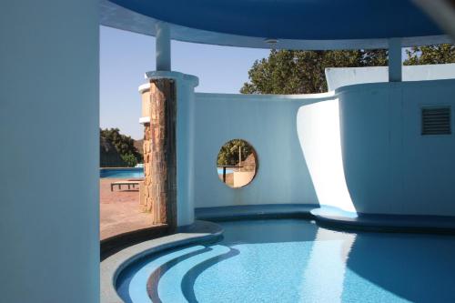 Hot spring bath, Gooderson Leisure Natal Spa Self Catering  in Paulpietersberg