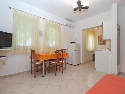 Apartments 1282 - image 8
