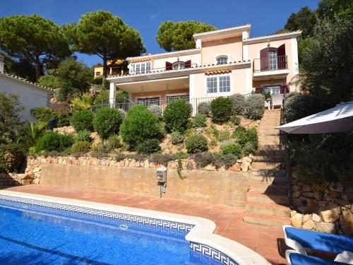  Valley View Villa in Santa Cristina d Aro with Pool in Santa Cristina dAro