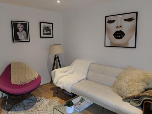 Sunset Cottage, Canterbury, Kent