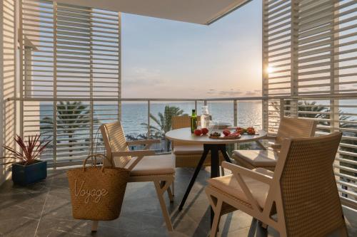 Pure Salt Residences