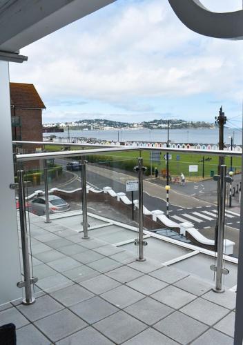 Bayside - image 11