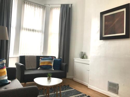 Castleton townhouse 5