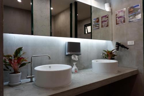 Peace Factory Hostel – Bangkok, NY