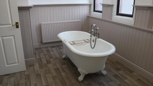Victoria House - Lindal-in-Furness