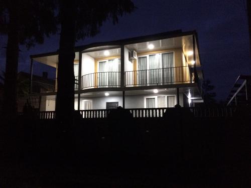 Tamari, Ureki (fotografie 7)