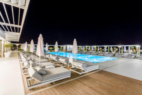 Radisson Blu Hotel Larnaca - image 8