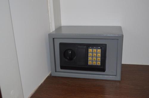 Superior Queen Room image 10
