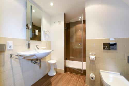 Hotel Casa Colonia – Cologne, IA