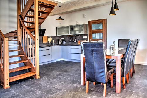 кухня, Holiday House Sabala 2 in Стара Лесна