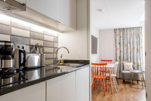 CADET Residence - image 10