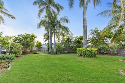 Rockhampton Riverside Central Hotel Official