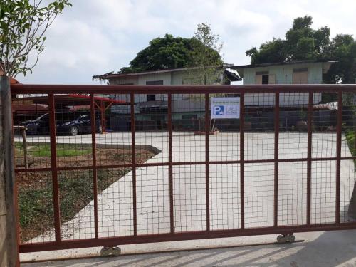 バーン クン ヤ アユタヤ