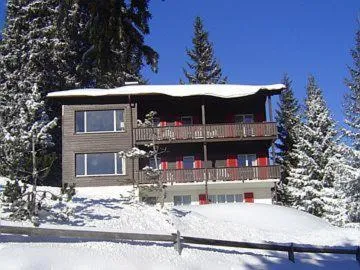 Montalin (451 Ti) 1. Stock in Valbella, Schweiz