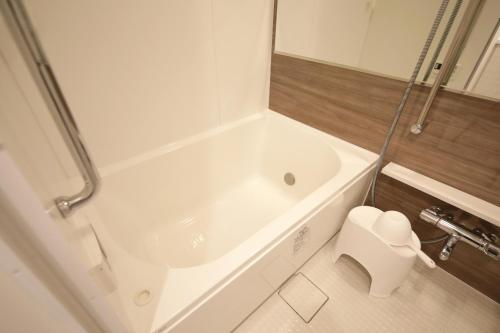 sakuraya 1043 41 sanjo japan jp 959 0323 hotel saint julien 9 place du ralliement angers france fr
