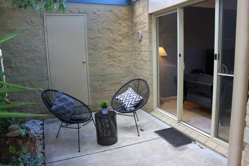 Two-Bedroom Townhouse image 10