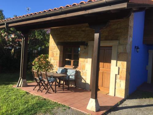 Balcony/terrace, APARTAMENTOS RURALES AZABACHE in Villaviciosa