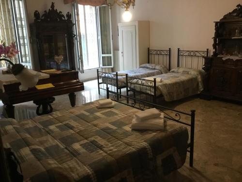 Venice Sun Apartment and rooms