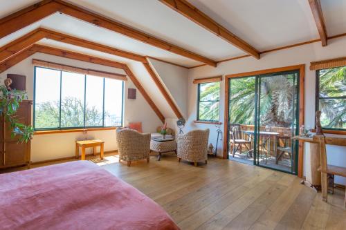 Lézard Bleu Guest House - image 9