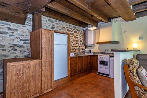 Two-Bedroom House (4 Adults)