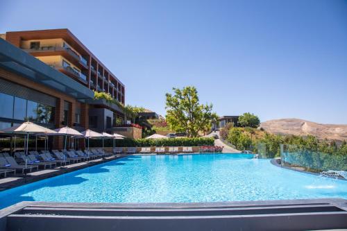 . Mist Hotel & Spa