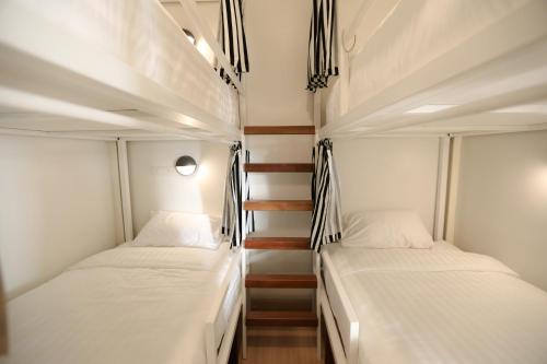 Photo - Hostel Lullaby Non-Smoking