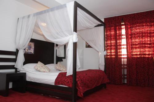 Hotel Sydney - image 3