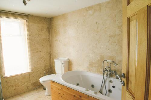 Number 43, Derry Londonderry (foto 3)