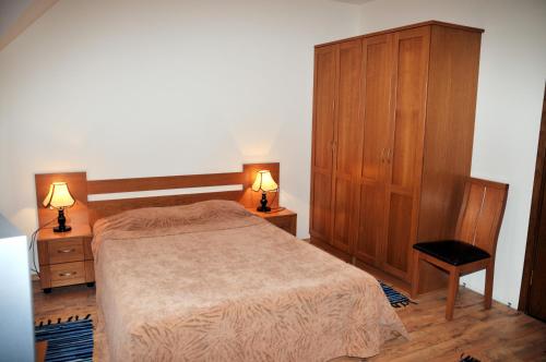 TES Royal Plaza Apartments - image 2