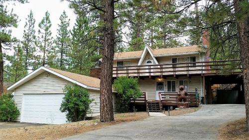 Top 12 Big Bear Lake Moonridge Vacation Rentals Apartments