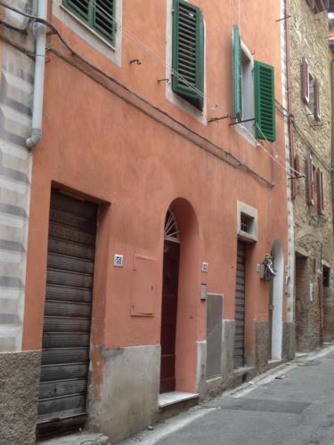 Via Gallurì, Poggibonsi