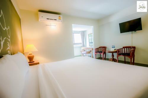 Juldis J2 Khao Yai Hotel - SHA and SHA Plus Certified