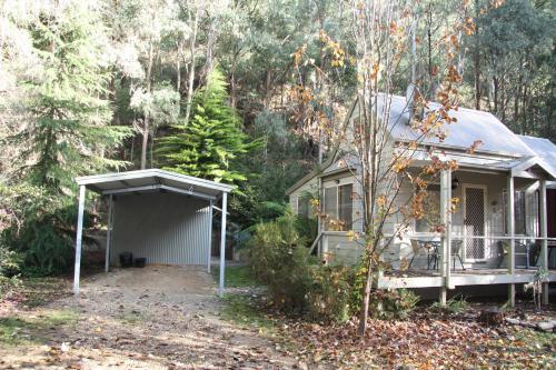 shady brook cottages