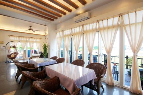 Clover 248 B&B – Dongshan
