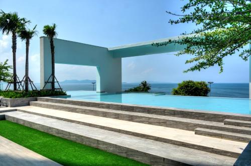 Aeras Beachfront Condo Pattaya by Siam Luxury Aeras Beachfront Condo Pattaya by Siam Luxury