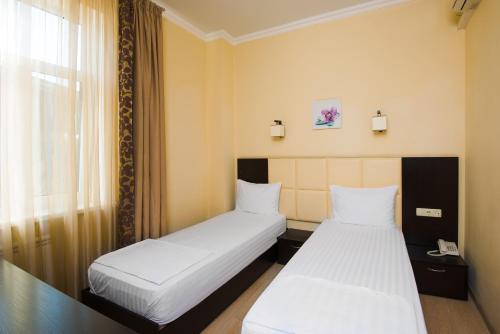 Top Hill Hotel