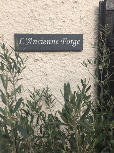 L'Ancienne Forge 27 rue de la Crèche Bourg Born