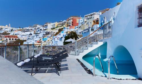 Photo 0 Cori Rigas Suites