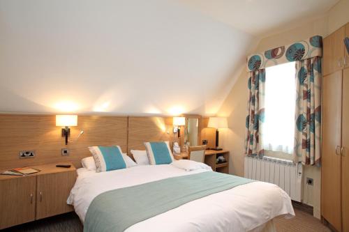 Pier Hotel - image 6