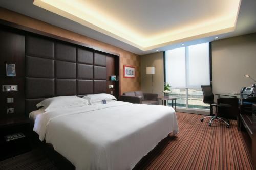 Radisson Blu Hotel, Dubai Media City - image 12