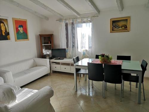 Borgo del Cavaliere | Luxury Apartment - image 5