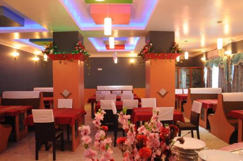 Restaurant, Hotel Barbareek in Iewduh