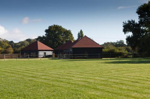 The Old Flower Field - Apartment - Hurstpierpoint