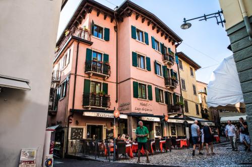 . Hotel Lago Di Garda