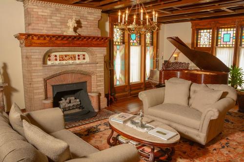 The Towers Bed & Breakfast