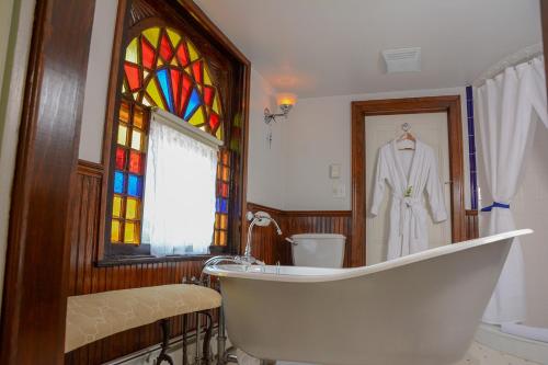 The Towers Bed & Breakfast - 화장실