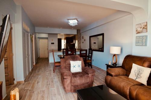 Maz4you Beachfront Condo - image 4