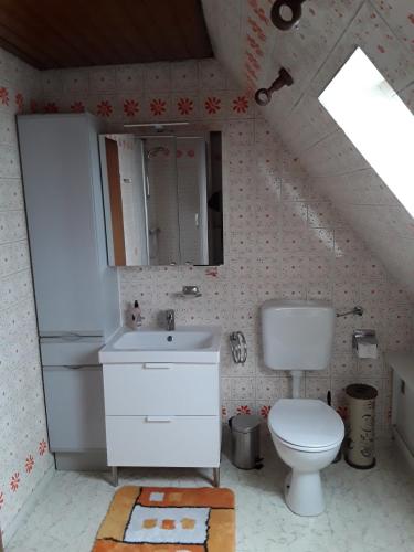 חדר אמבטיה, Ferienwohnung Irmgard in נורדלינגן