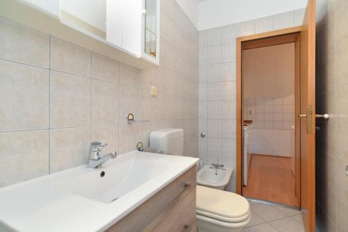Apartments Vrcevan 811 - image 4