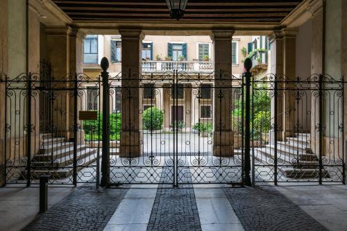 Antica Residenza Adua - Verona